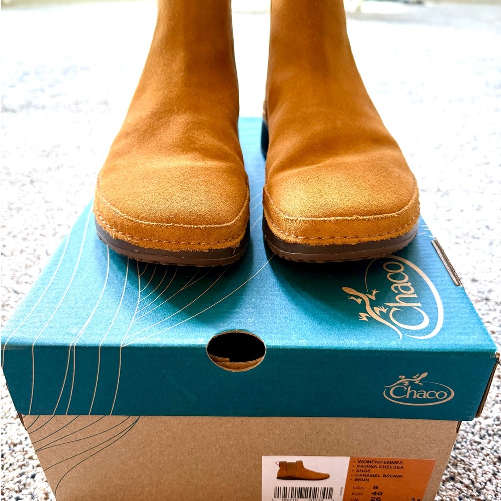 Chaco Women's Paonia Chelsea Caramel Brown Ankle Boots